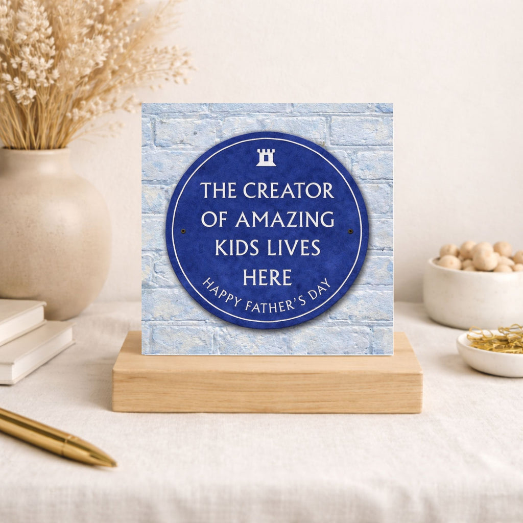 Funny Blue Plaque Father’s Day Card – Amazing Dad Card