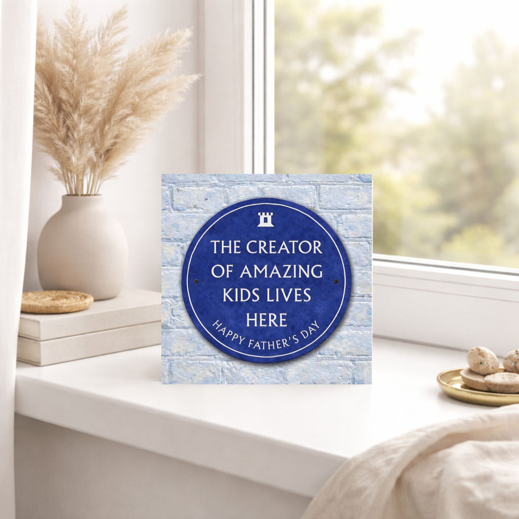 Funny Blue Plaque Father’s Day Card – Amazing Dad Card