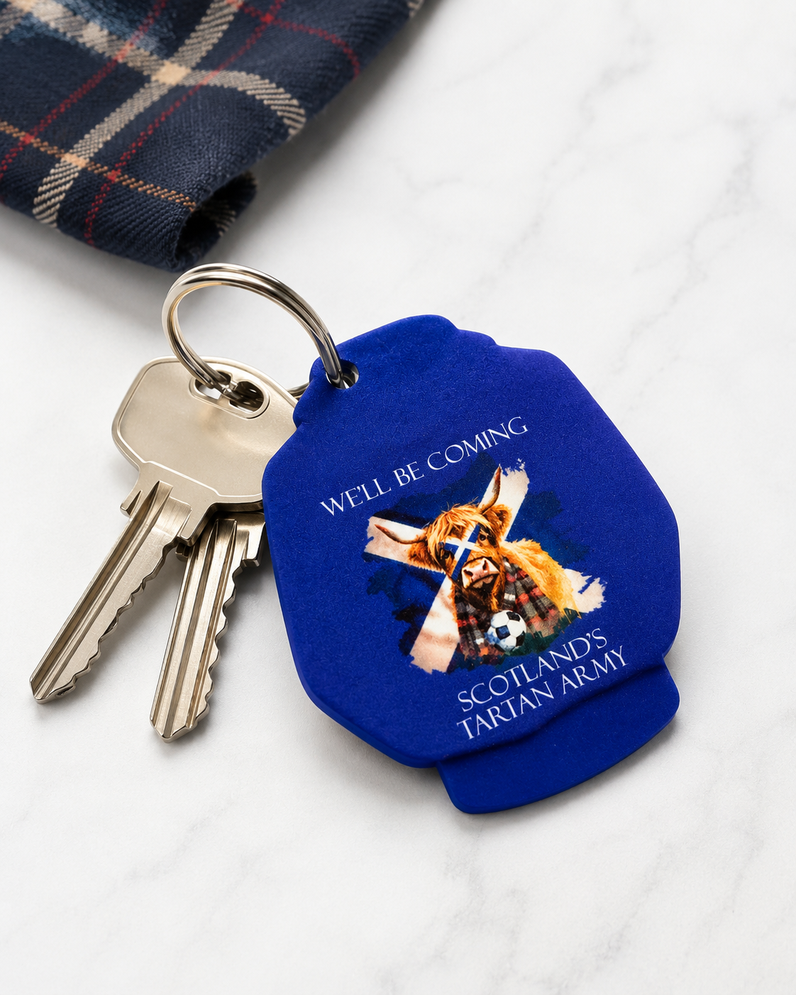 Scotland’s Tartan Army Acrylic Hoody Keyring – Scottish Football Fan Gift